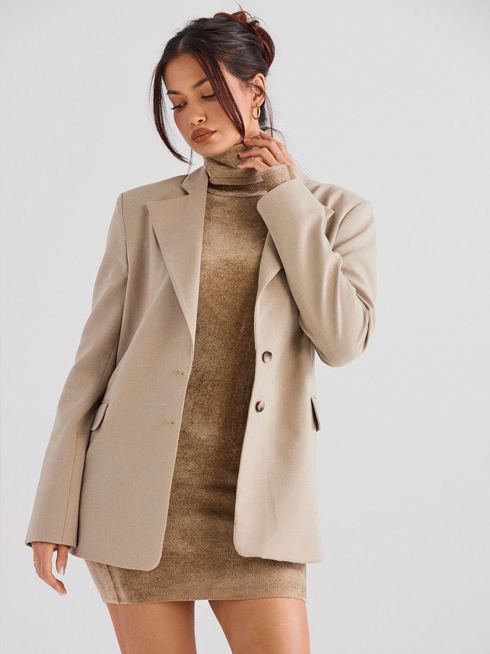 House of CB Aline Oversized Blazer in Beige Size Small